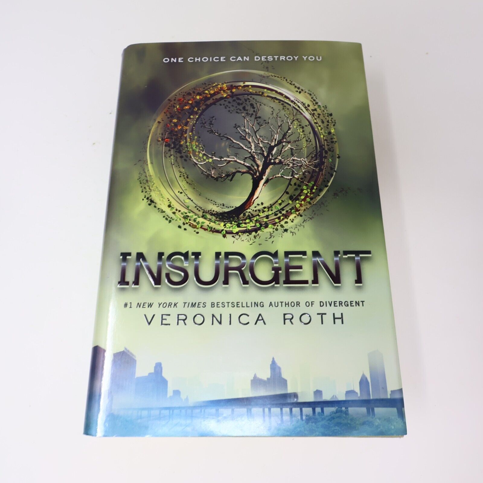 The Divergent Series #1-2-3 Boxset Veronica Roth Science-Fiction Allegiant Lot