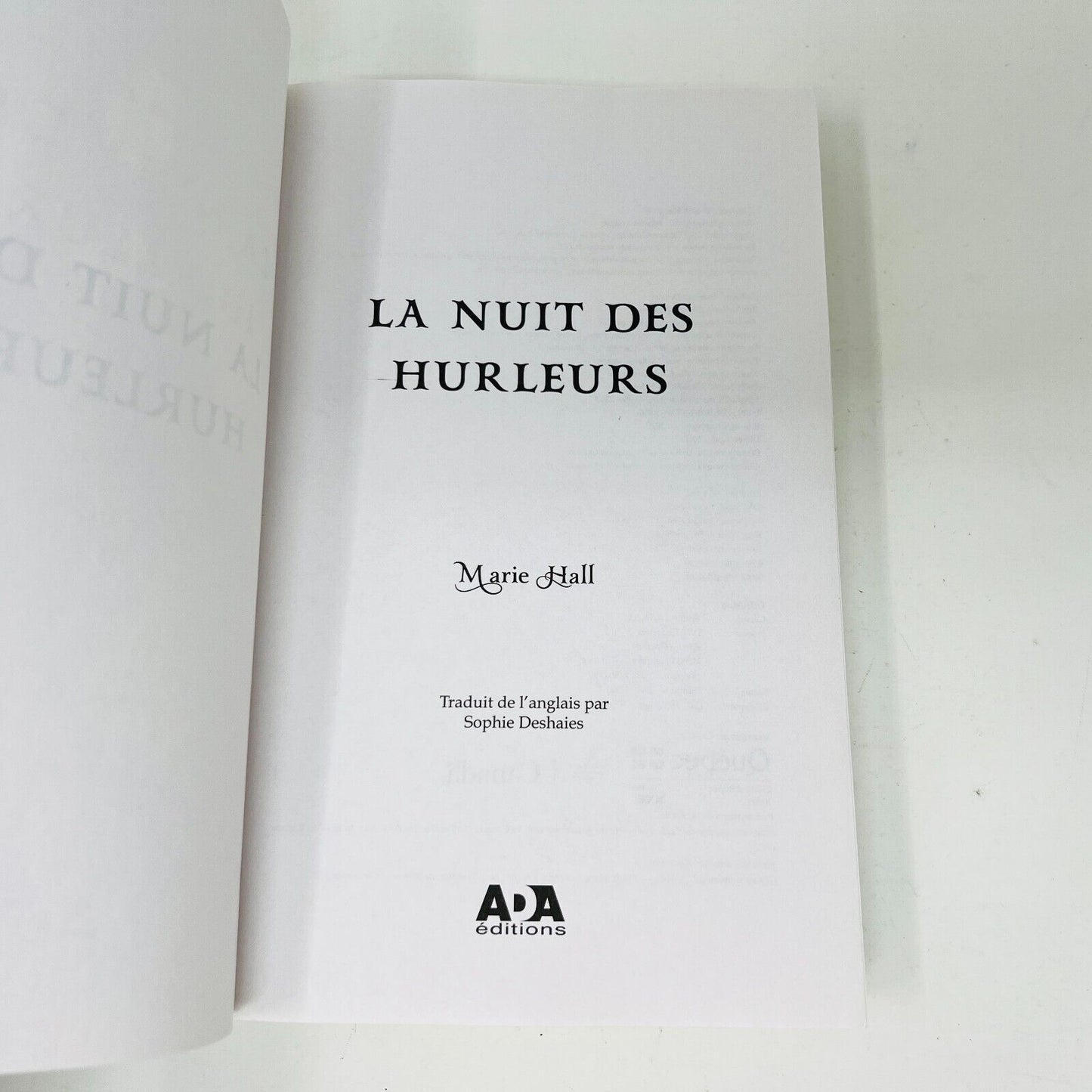 2017 La Nuit des Hurleurs Nuits Écarlates #3 de Marie Hall Livre Ada en Français