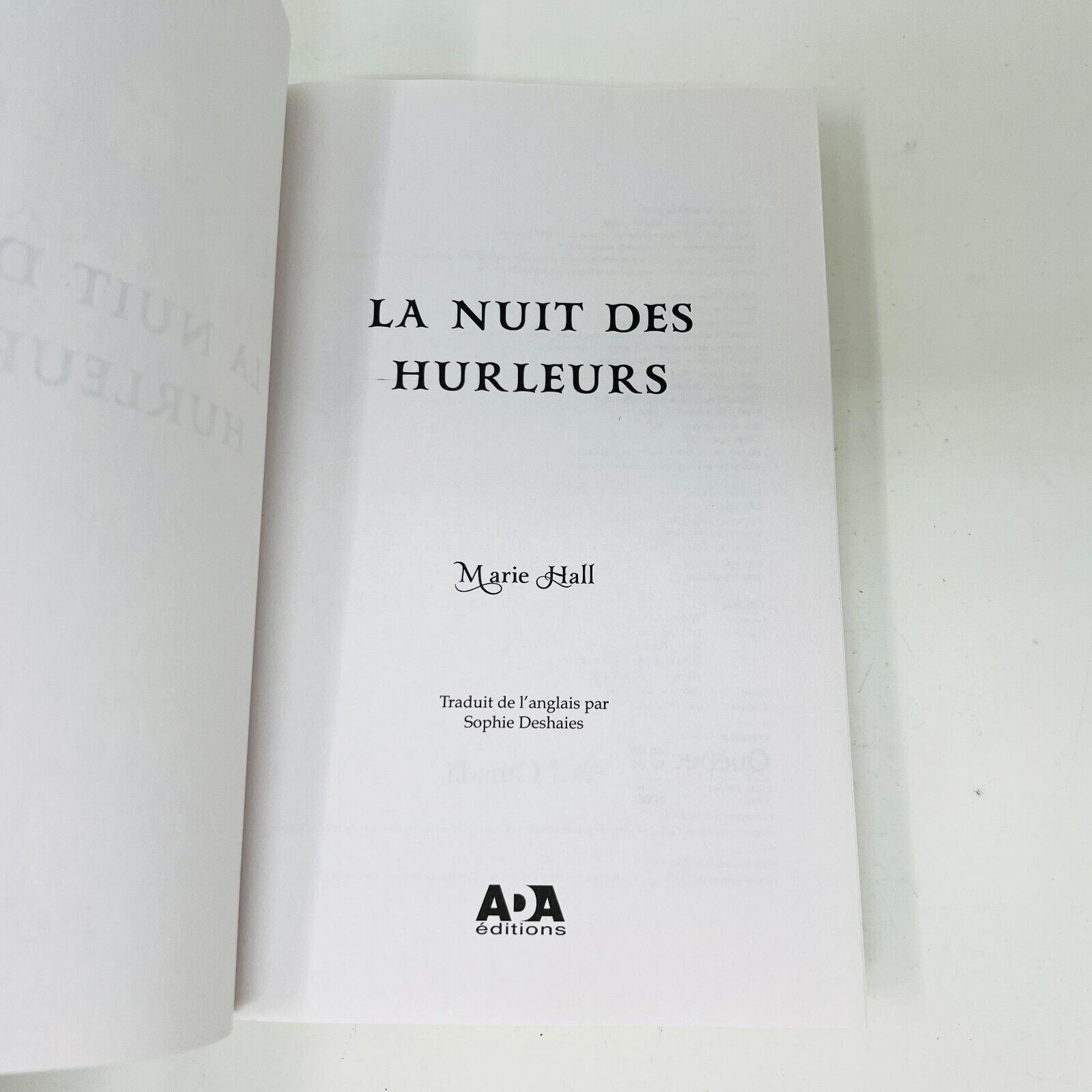 2017 La Nuit des Hurleurs Nuits Écarlates #3 de Marie Hall Livre Ada en Français