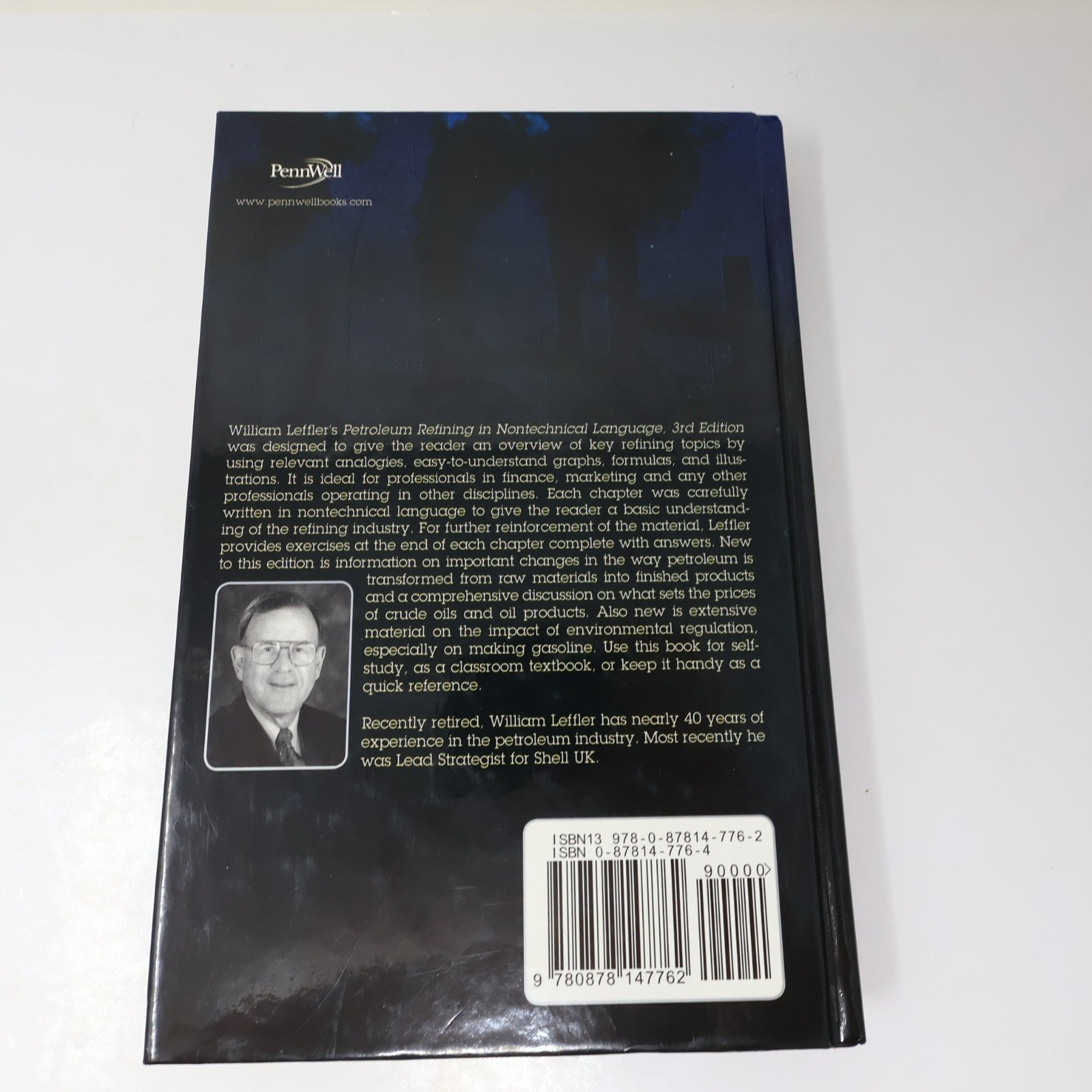 Petroleum Refining in Nontechnical Language William L. Leffler Pennwell Books HC