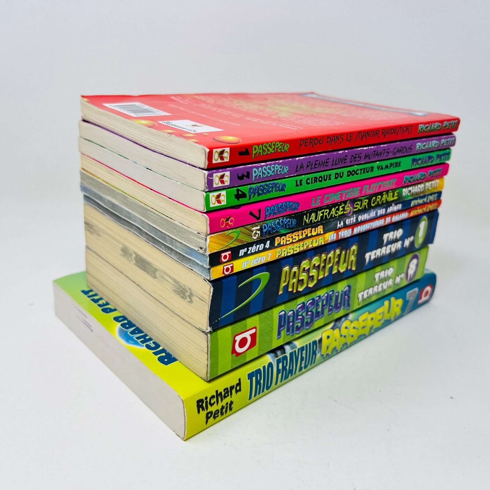 Lot de 10 Livres Passepeur Horrible Cauchemar/Trio Compilation de Richard Petit