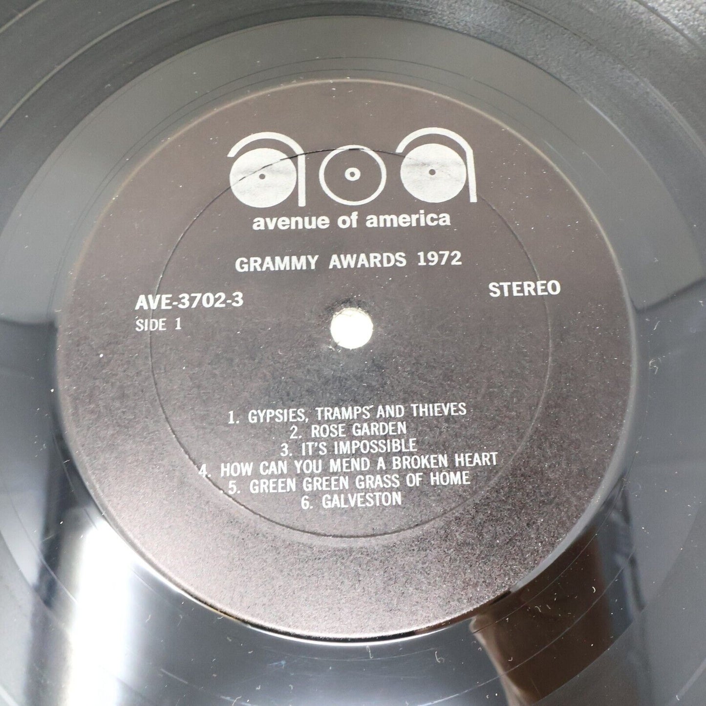 Avenue Of America Presents Grammy Awards 1972 3 LP Record Box Set AVE 3-3702