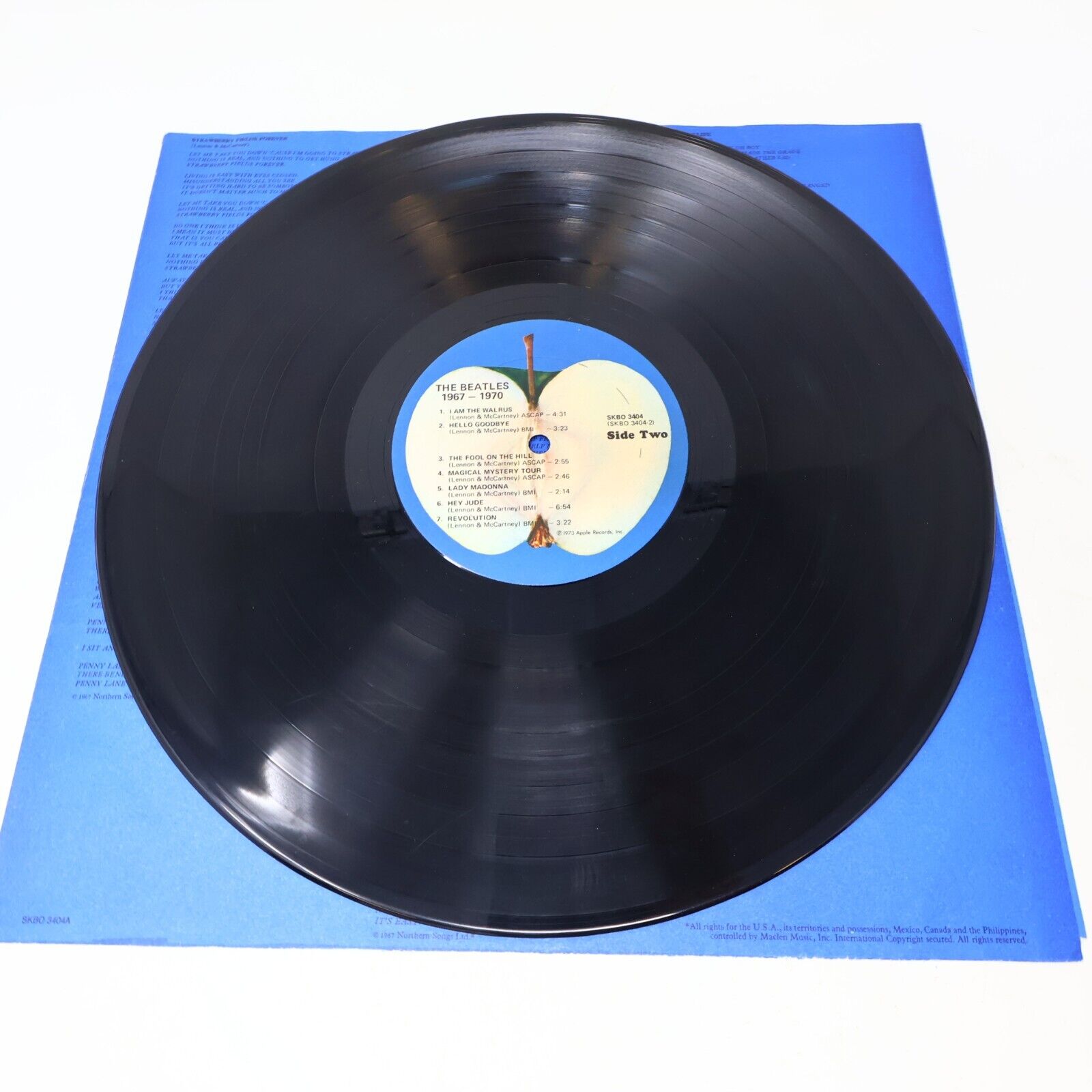 The Beatles 1962-1966 Red + 1967-1970 Blue Lot 2 LP Record 1973 SKBO 3403 3404
