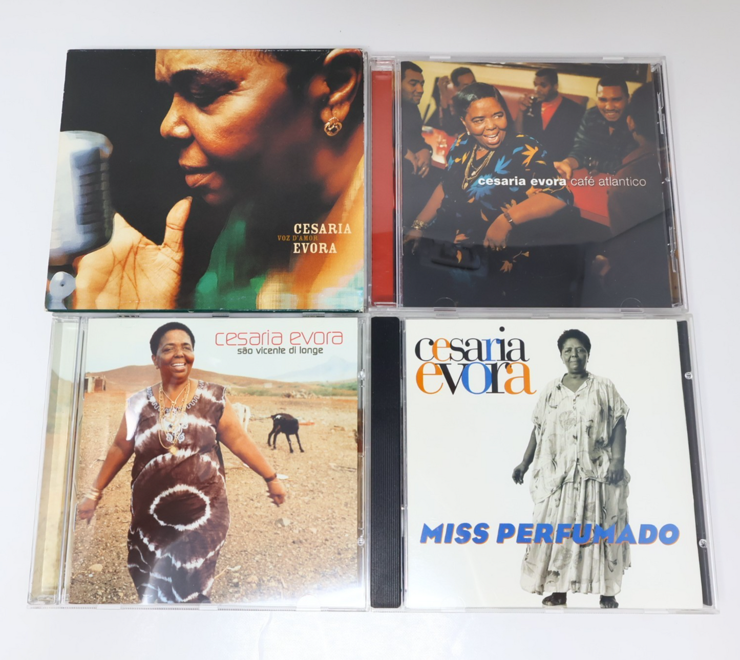 Cesaria Evora 4 CD Lot Café Atlantico/Miss Perfumado/Voz D'Amor/Sao Vicente di
