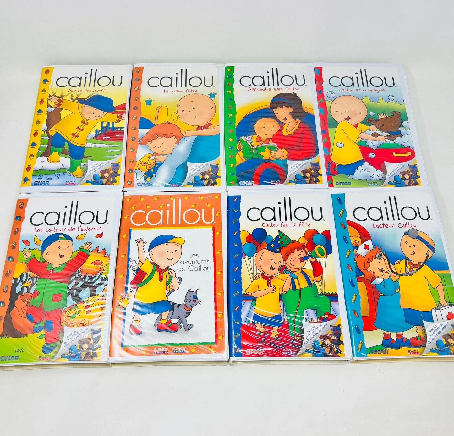 8x Caillou VHS en Français/in French Testés Cinar NTSC Lot Set Docteur Caillou