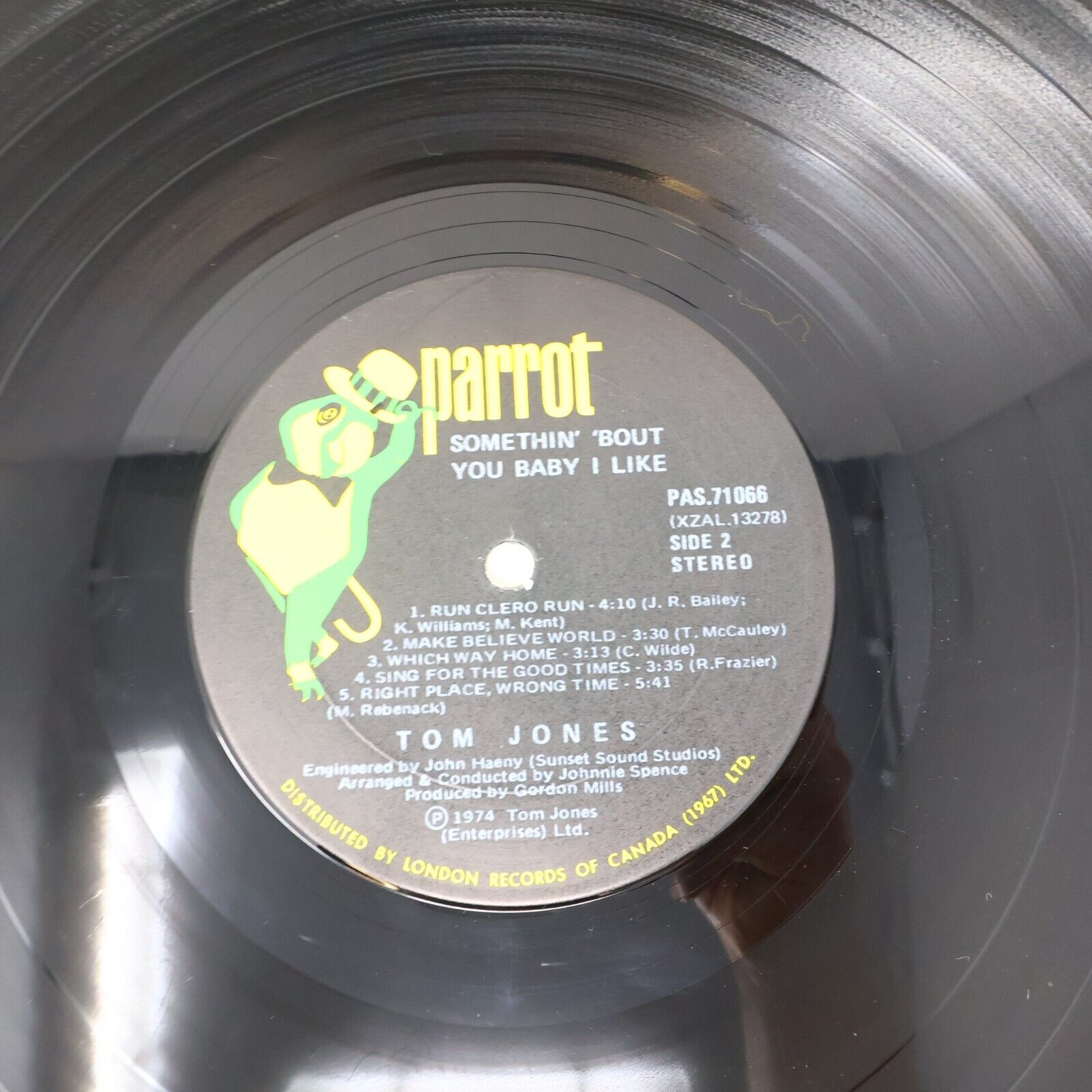 Tom Jones Somethin' 'Bout You Baby I Like LP Record Vinyl 1974 Parrot PAS 71066