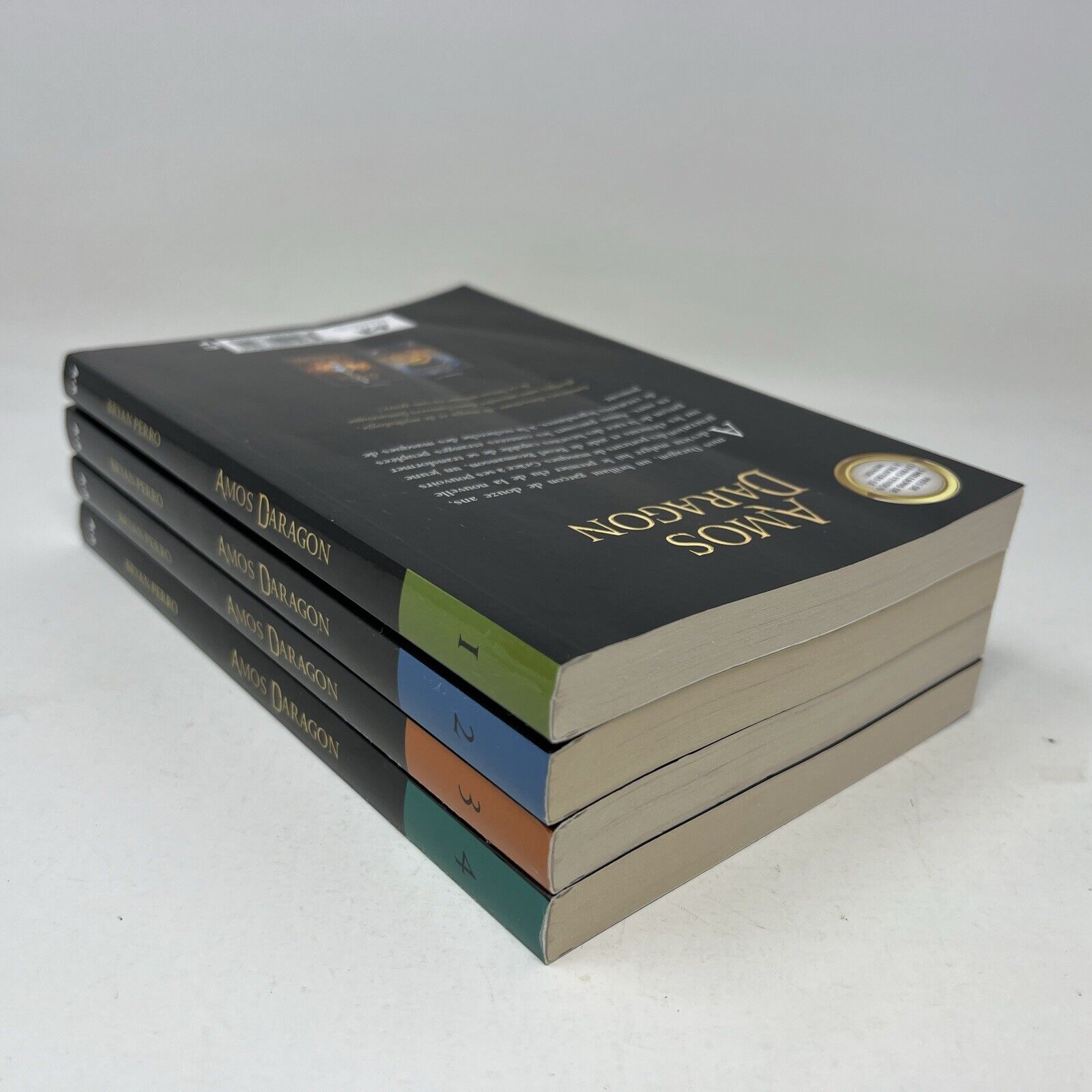 Amos Daragon #1-2-3-4 de Bryan Perro Lot Livres Édition 2020 Porteur de Masques