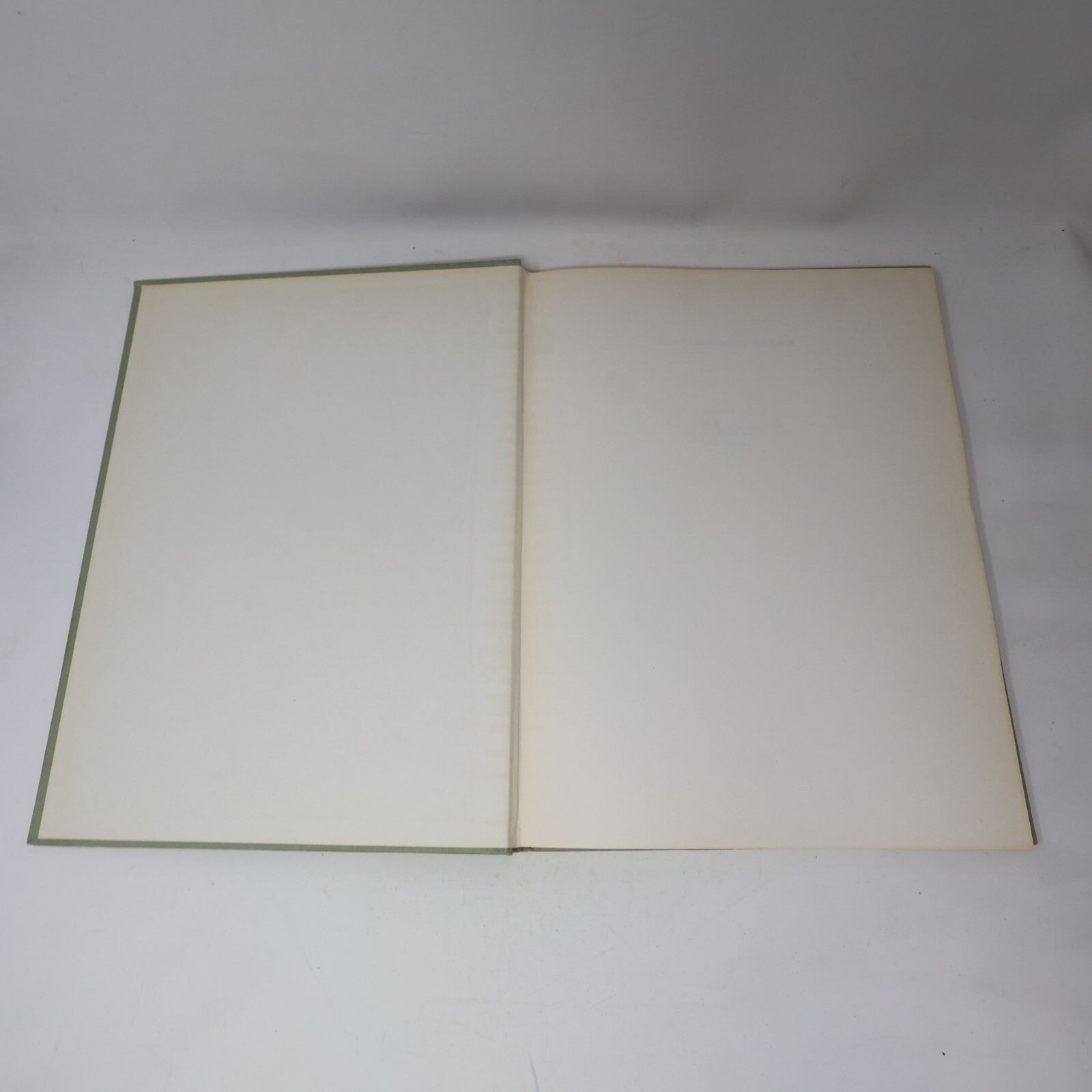 Tout l'oeuvre peint de Monet 1870-1889 Luigina Rossi Bortolatto 1981 Flammarion