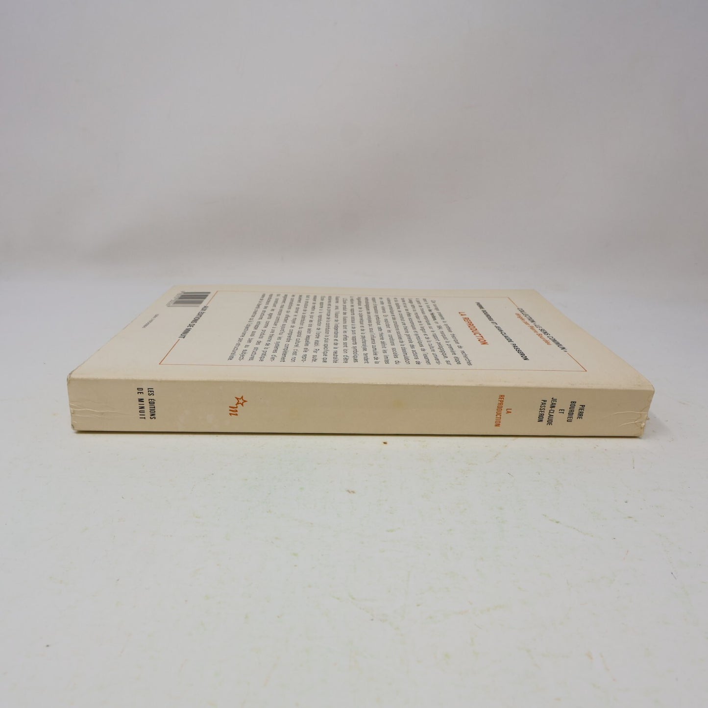 1987 La Reproduction Éléments pour une Théorie du Système d'Enseignement Minuit