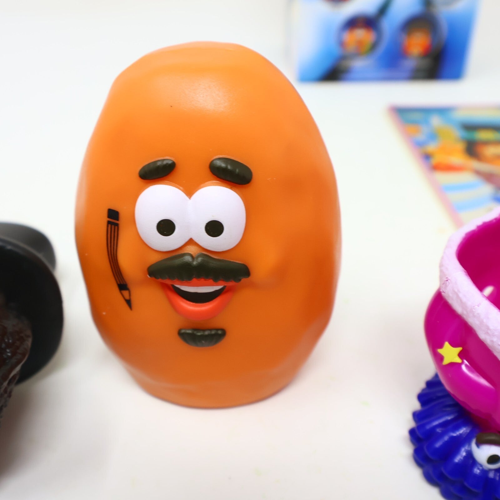 McDonalds Copains McCroquettes/McNugget Buddies Kerwin Frost French Box 2023