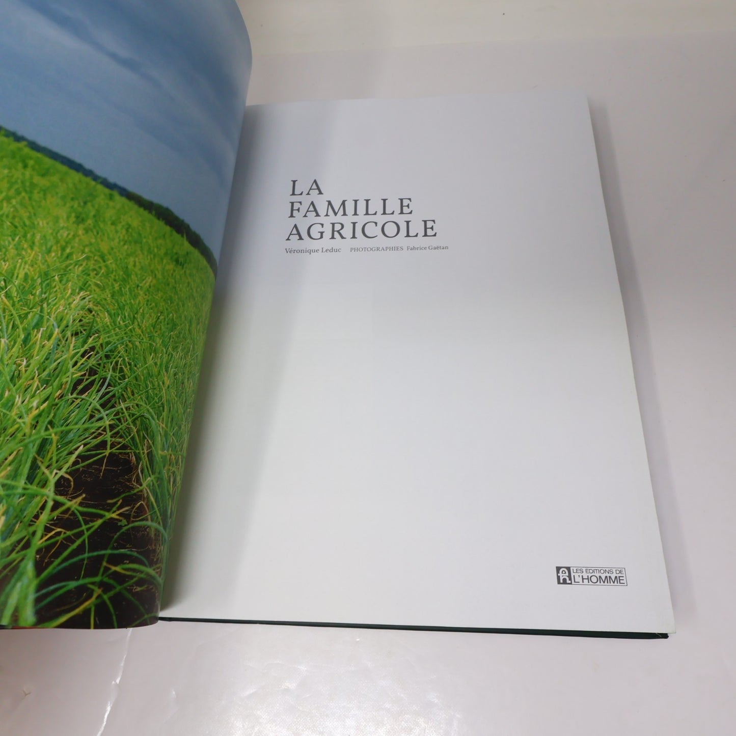 La Famille Agricole Véronique Leduc De L'homme 2021 HC Agriculture Alimentation