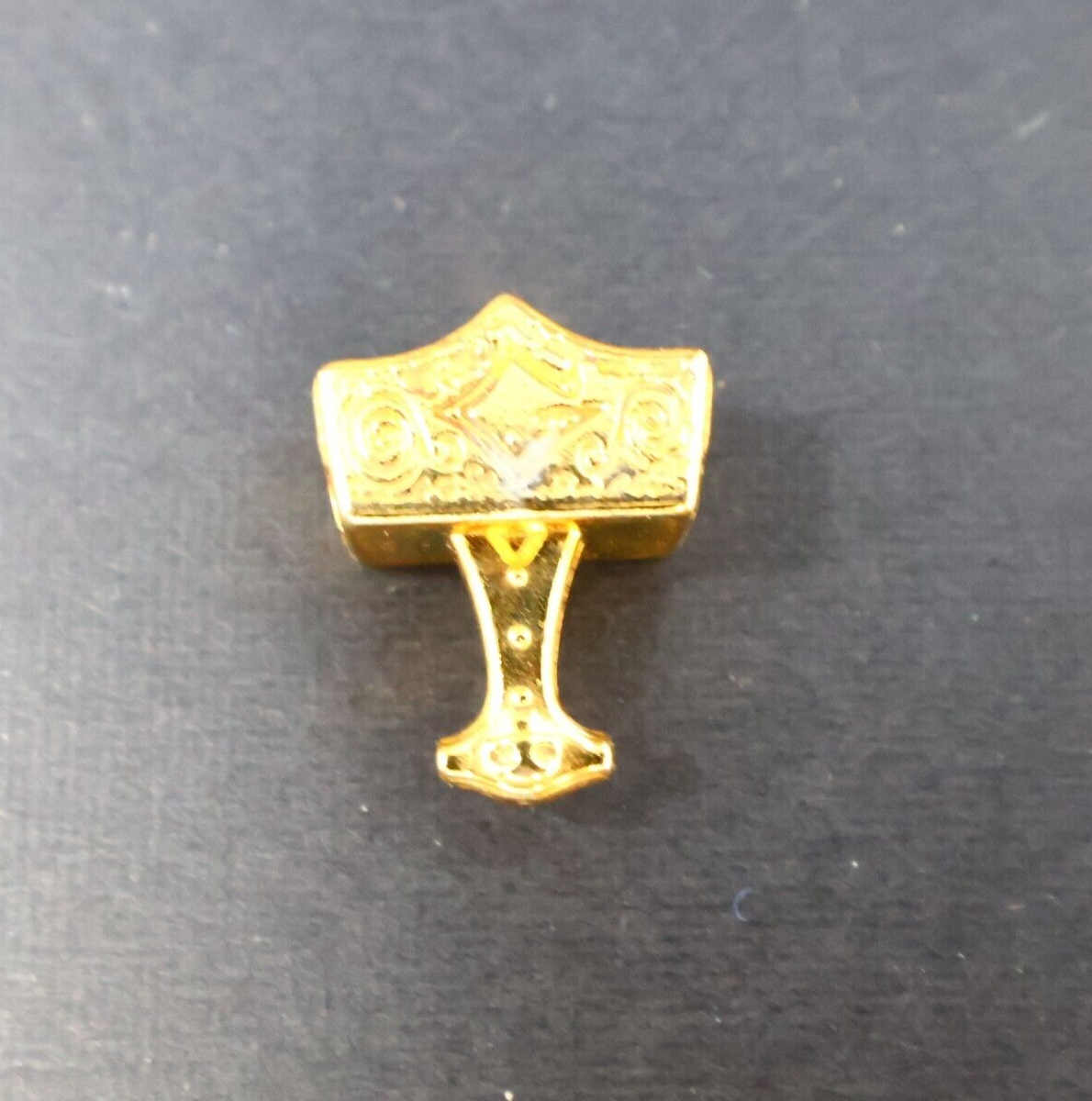 Treasure X Dragons Gold Hammer of Glory Ultra Rare Gold Dipped Treasure Moose