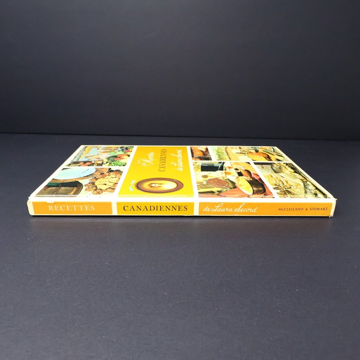1971 Recettes Canadiennes de Laura Secord Cuisine Familiale Français Livre HC
