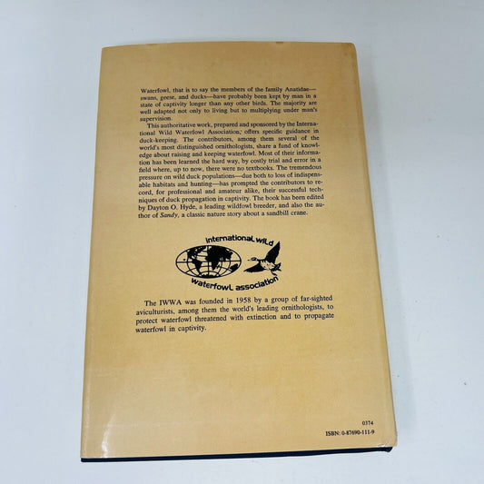 1974 Raising Wild Ducks in Captivity by Dayton O. Hyde Hardcover DJ Dutton IWWA