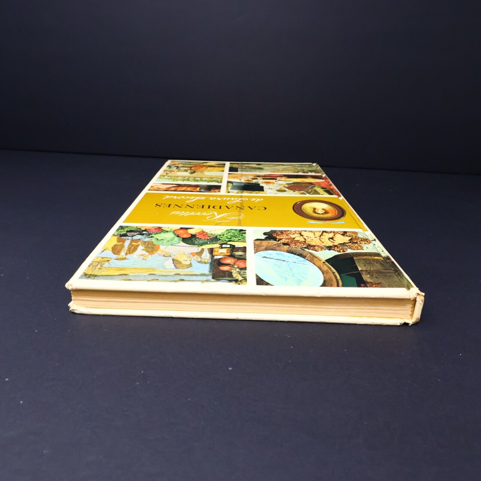 1971 Recettes Canadiennes de Laura Secord Cuisine Familiale Français Livre HC