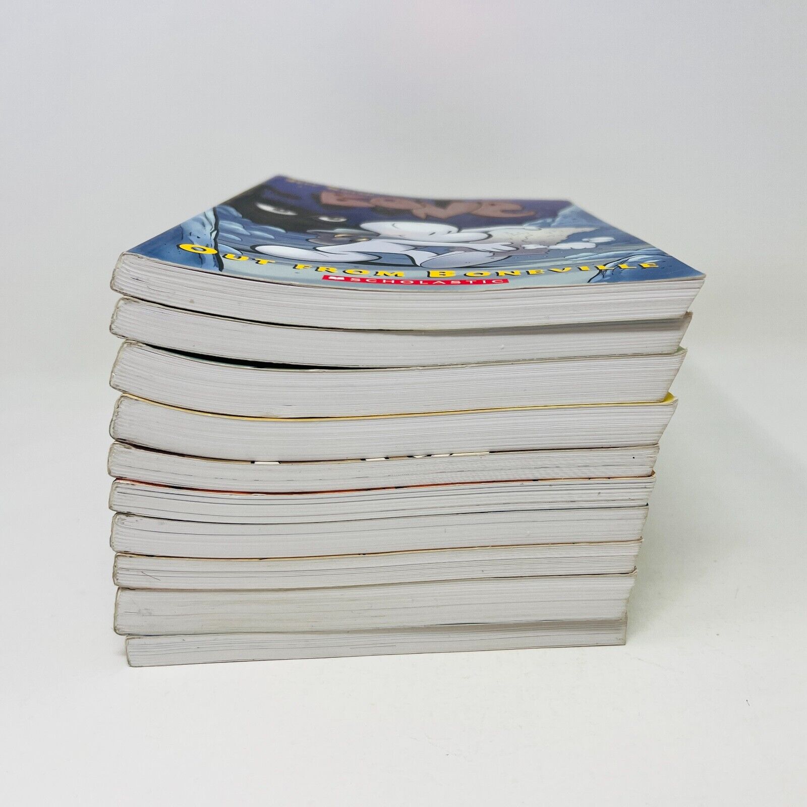 Lot of 10 Bones by Jeff Smith Paperback Scholastics Comics 1-9 + Rose Set Bundle