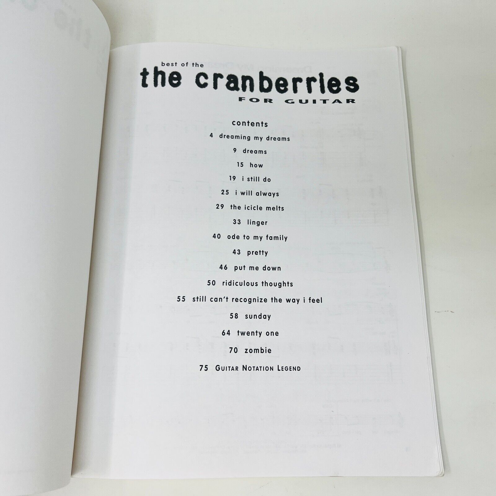 The Best of the Cranberries for Guitar Songbook Hal Leonard PB 90s Dreams/Linger