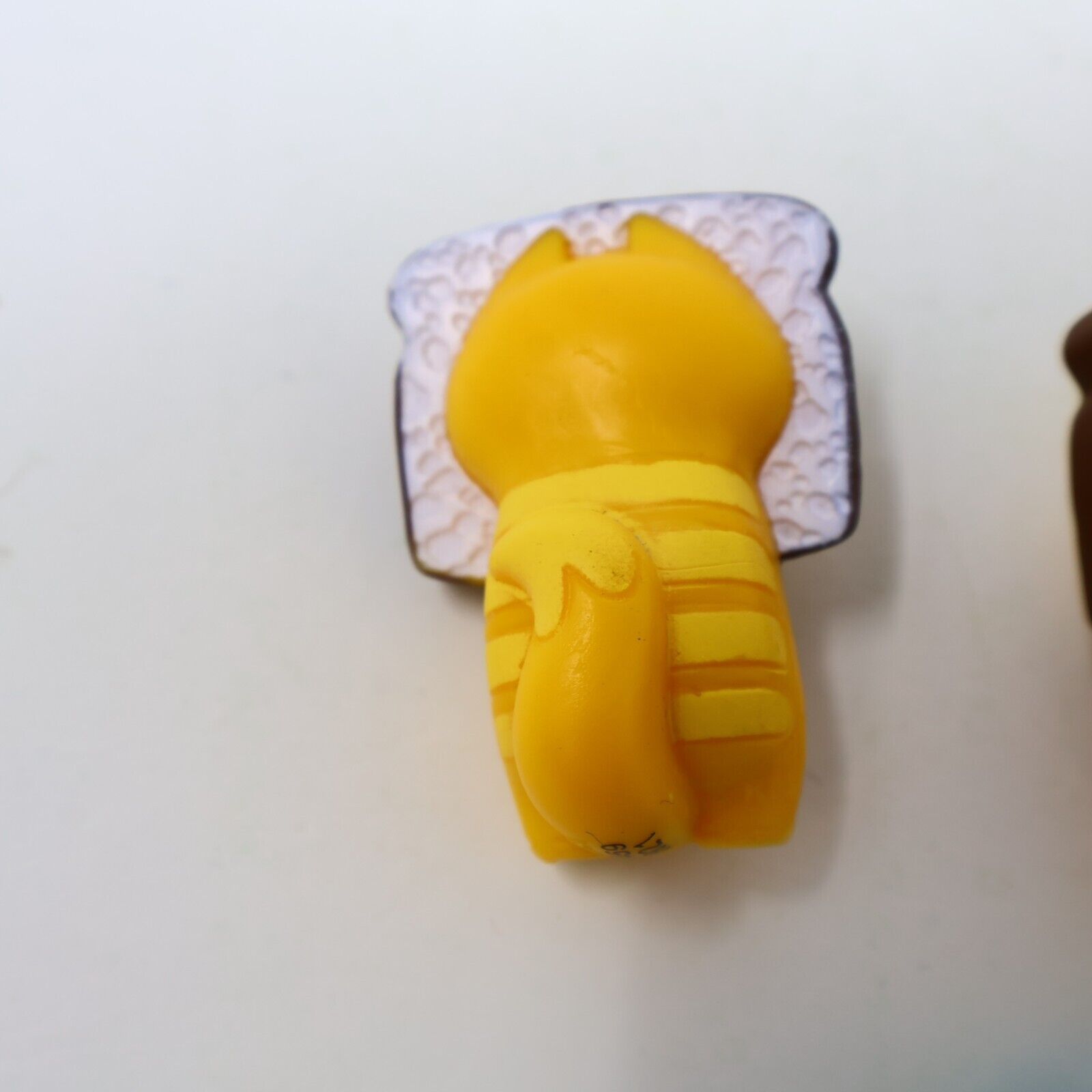 Lot of 3 Lost Kitties Figures Loafy x2 + Chickie Toy Some Accessories Hasbro