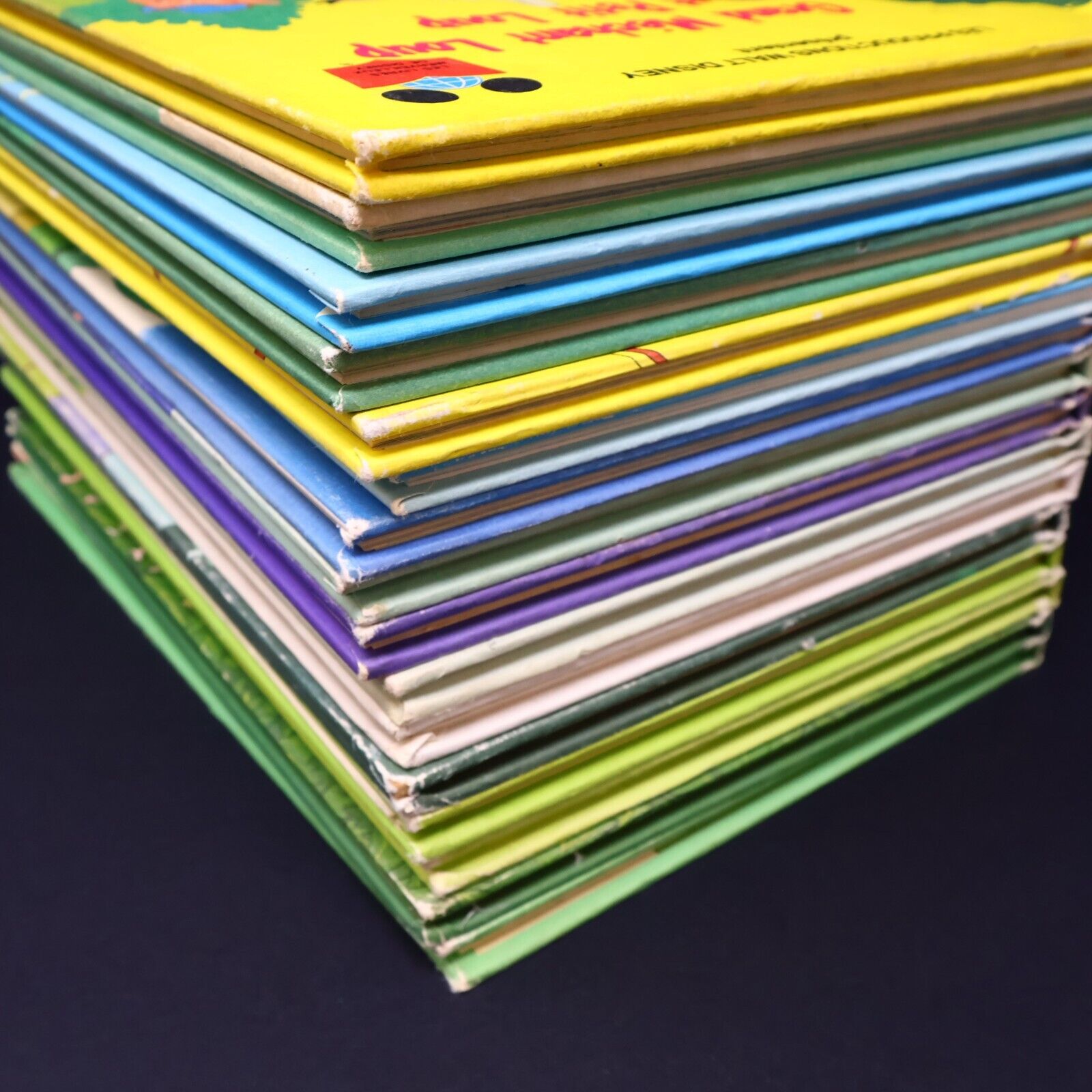 Lot 16 Livres Les Livres Merveilleux de Disney Enfants Livre Loisirs Français HC