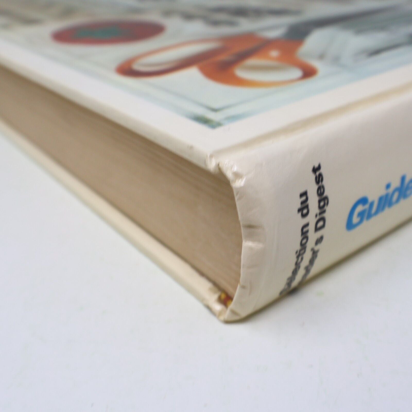 1976 Guide de la Couture Pratique et Créative Reader's Digest Français Hardcover