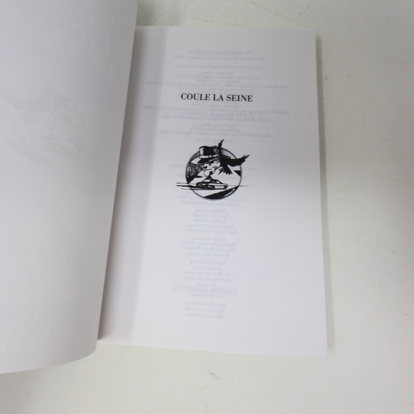 Fred Vargas Lot 8 Livres Pars Vite et Reviens Tard/Coule la Seine Français 2000s