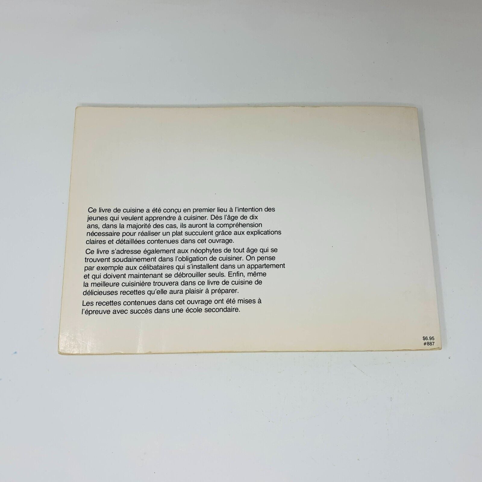 1976 Qu'est-ce qui Mijote? Cuisine pour Débutants La Presse Livre Recettes Vtg