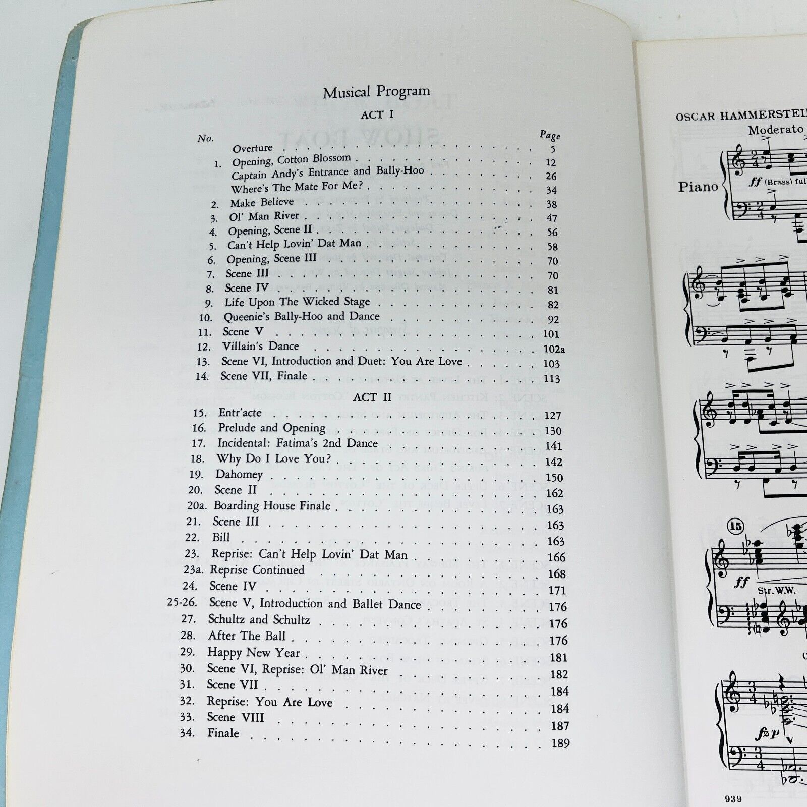 Show Boat Vocal Score Jerome Kern/Oscar Hammerstein 2nd T.B. Harms Paperback