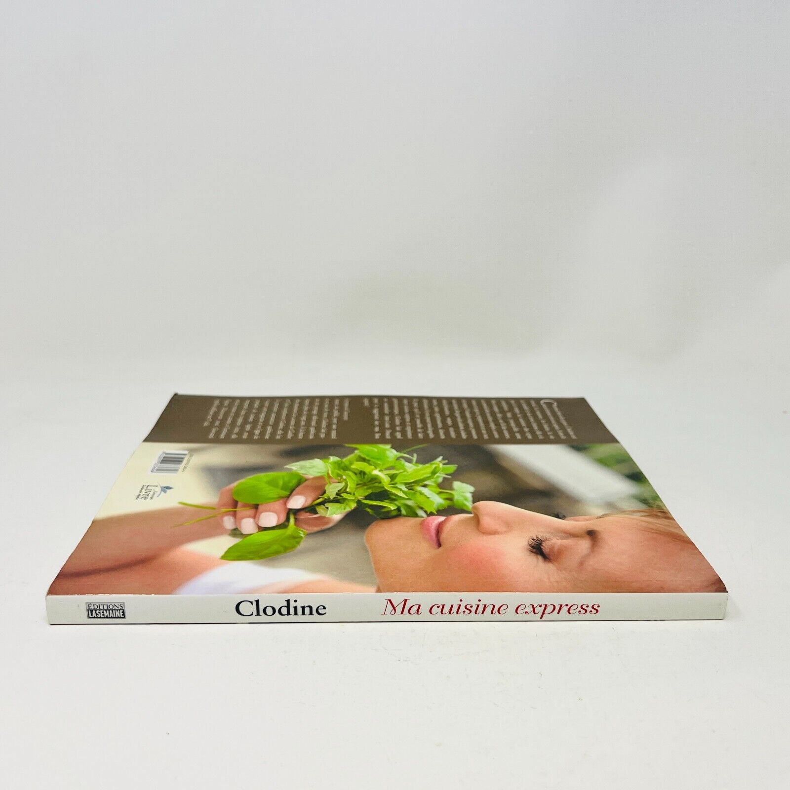 2016 Clodine Ma Cuisine Express de Clodine Desrochers Livre de Recettes Français