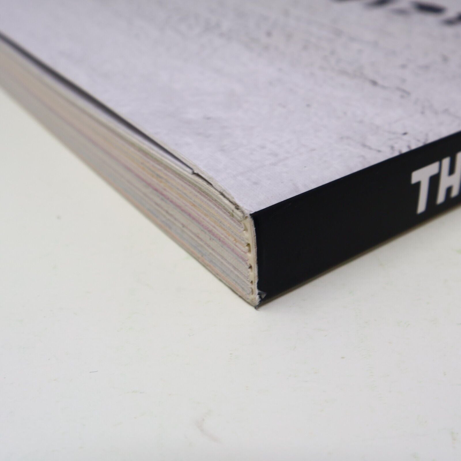 Exposition the Art of Banksy Tansel Baybara Français French Paperback Catalogue