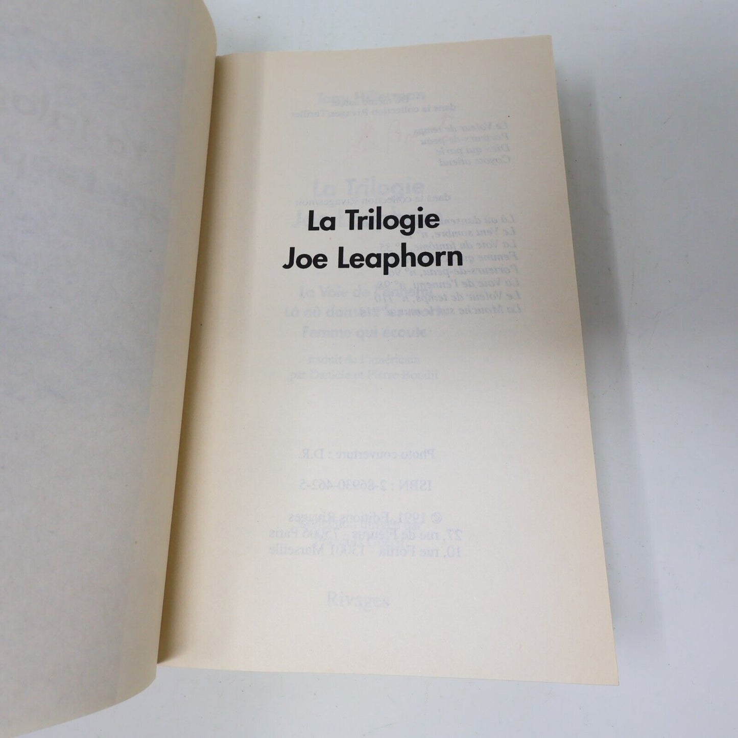 Tony Hillerman Omnibus Lot 2 Livres La Trilogie Joe Leaphorn / Jim Chee Français