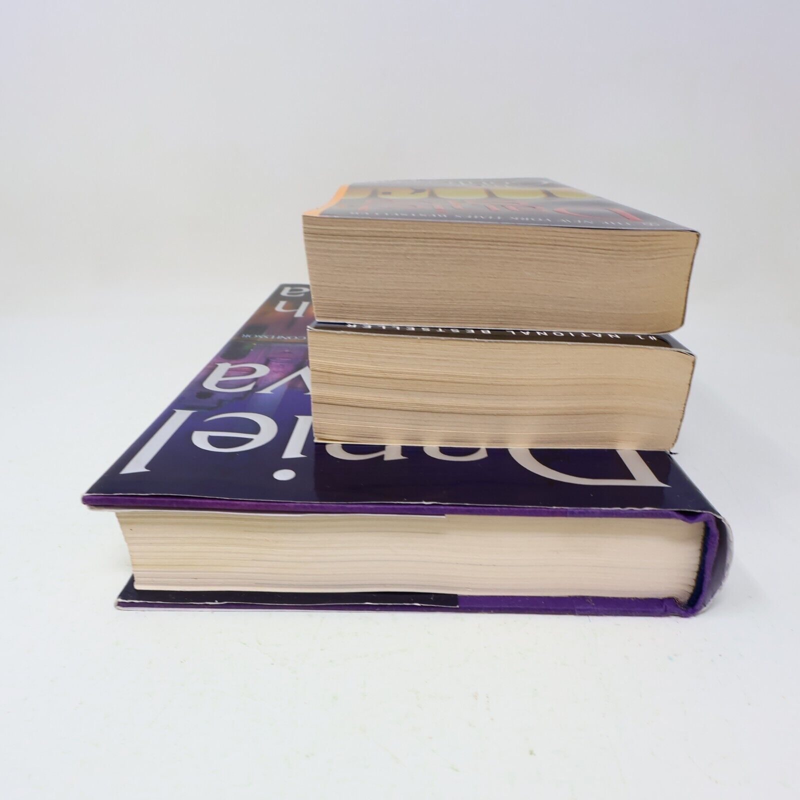 Daniel Silva Death in Vienna Confessor Messenger Lot 3 Books Espionage Spy 2000s