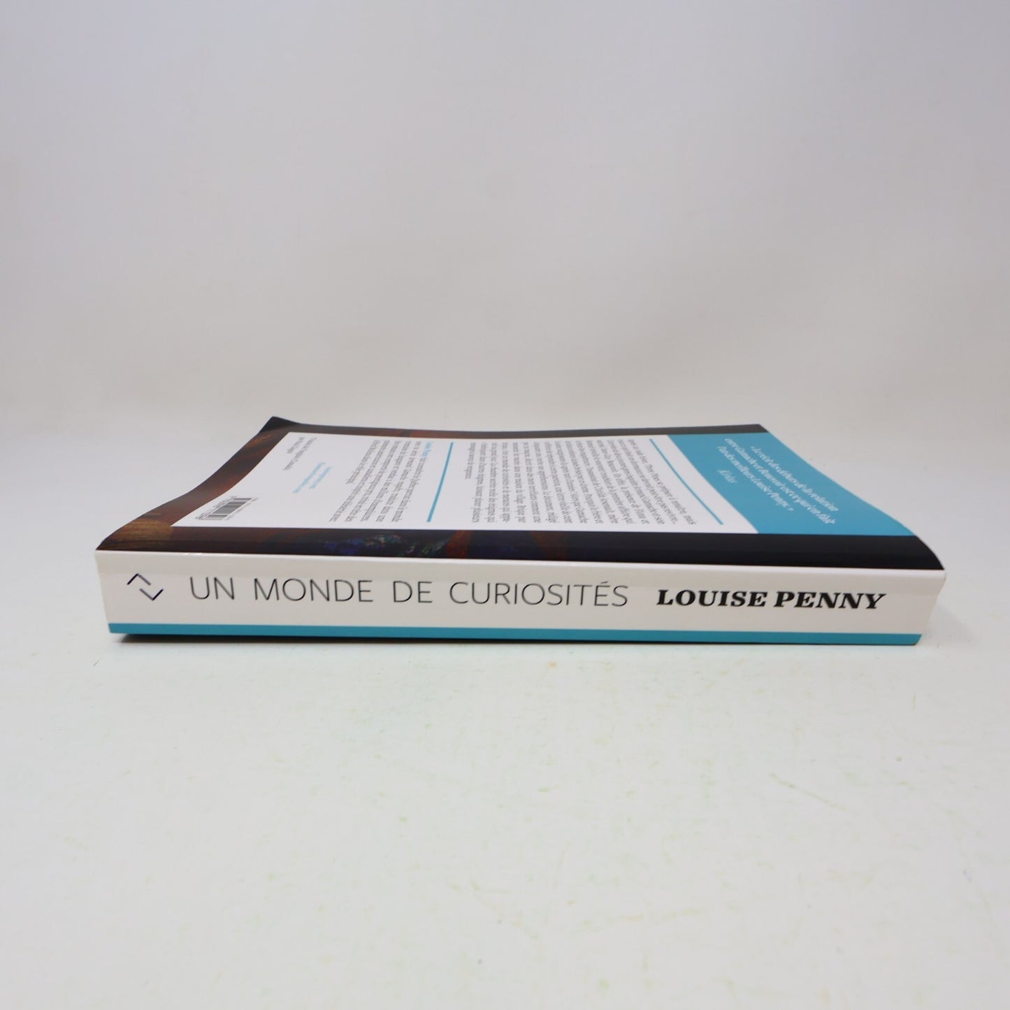 2023 Un Monde de Curiosités Louise Penny Flammarion Crime et Mystère Policier PB
