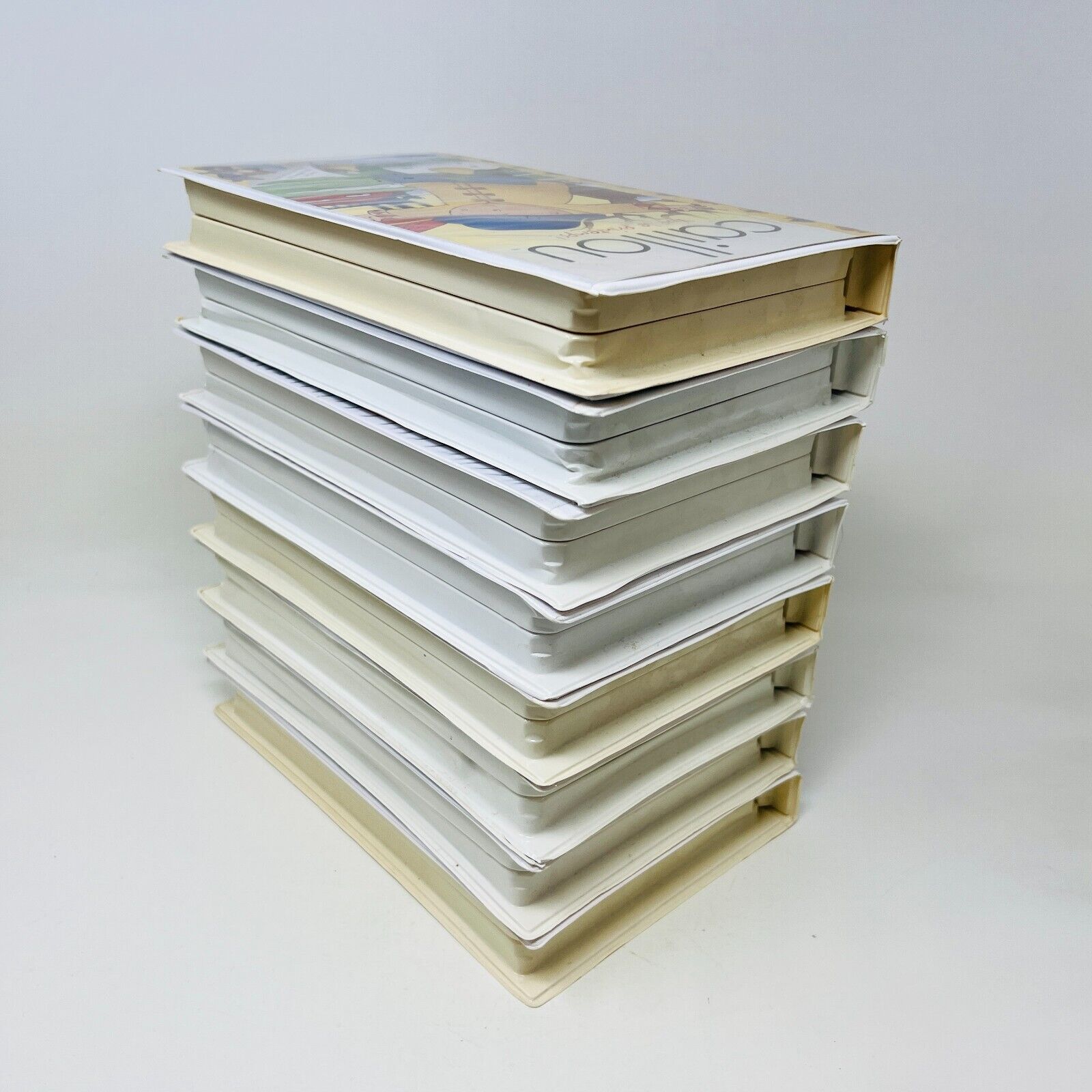 8x Caillou VHS en Français/in French Testés Cinar NTSC Lot Set Docteur Caillou