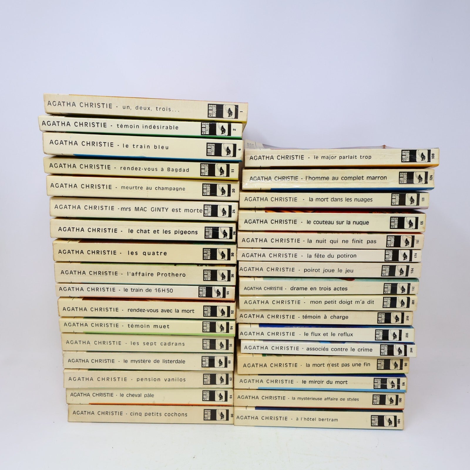 Agatha Christie Lot 33 Livres Club des Masques Hercule Poirot Crime et Mystère