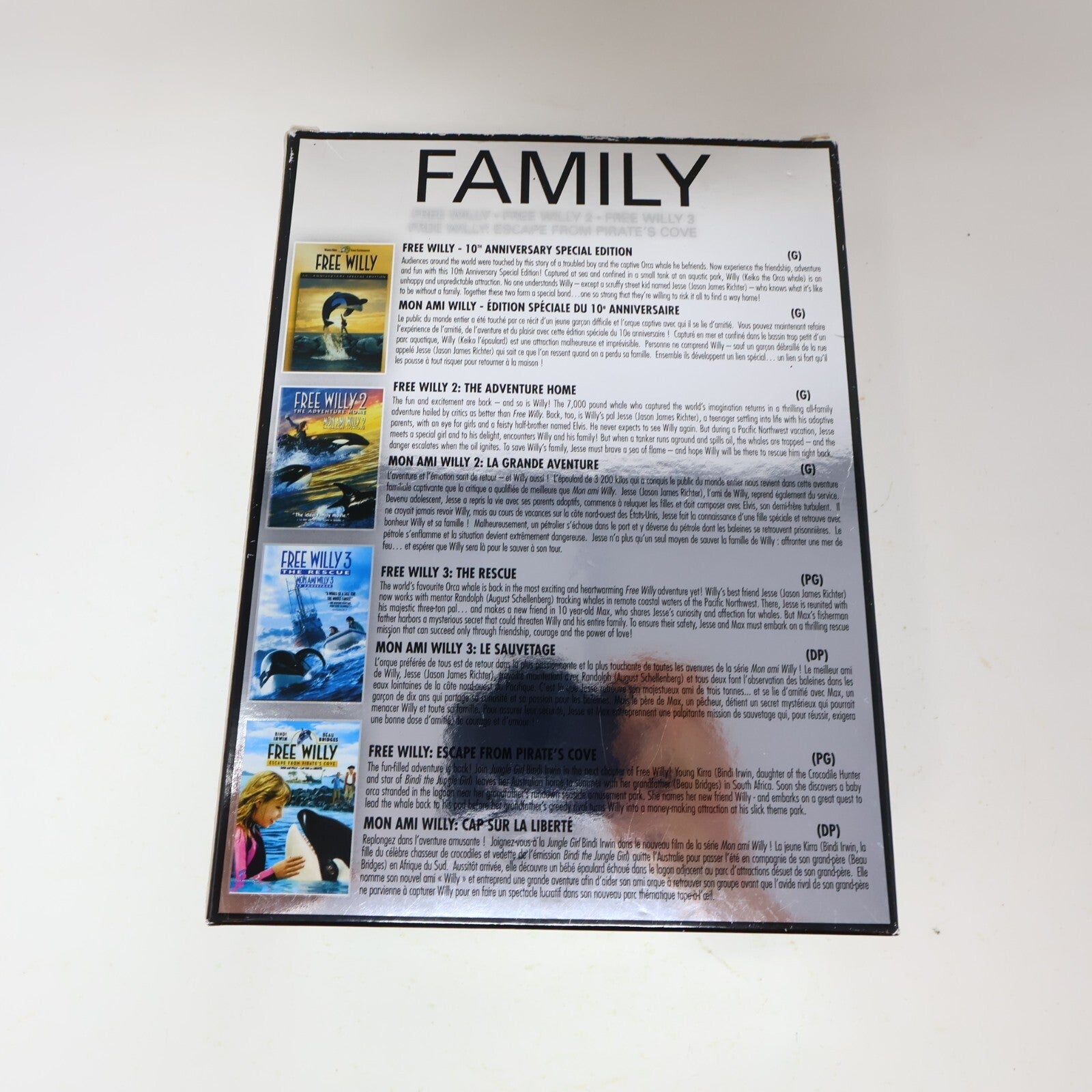 Free Willy/Mon Ami Willy #1-2-3 + Escape From Pirate's Cove Familly DVD Box Set