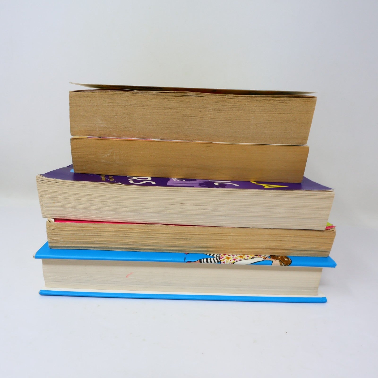 Shopaholic #3-6 8 5 Books Lot Sophie Kinsella Women's Fiction Comedy