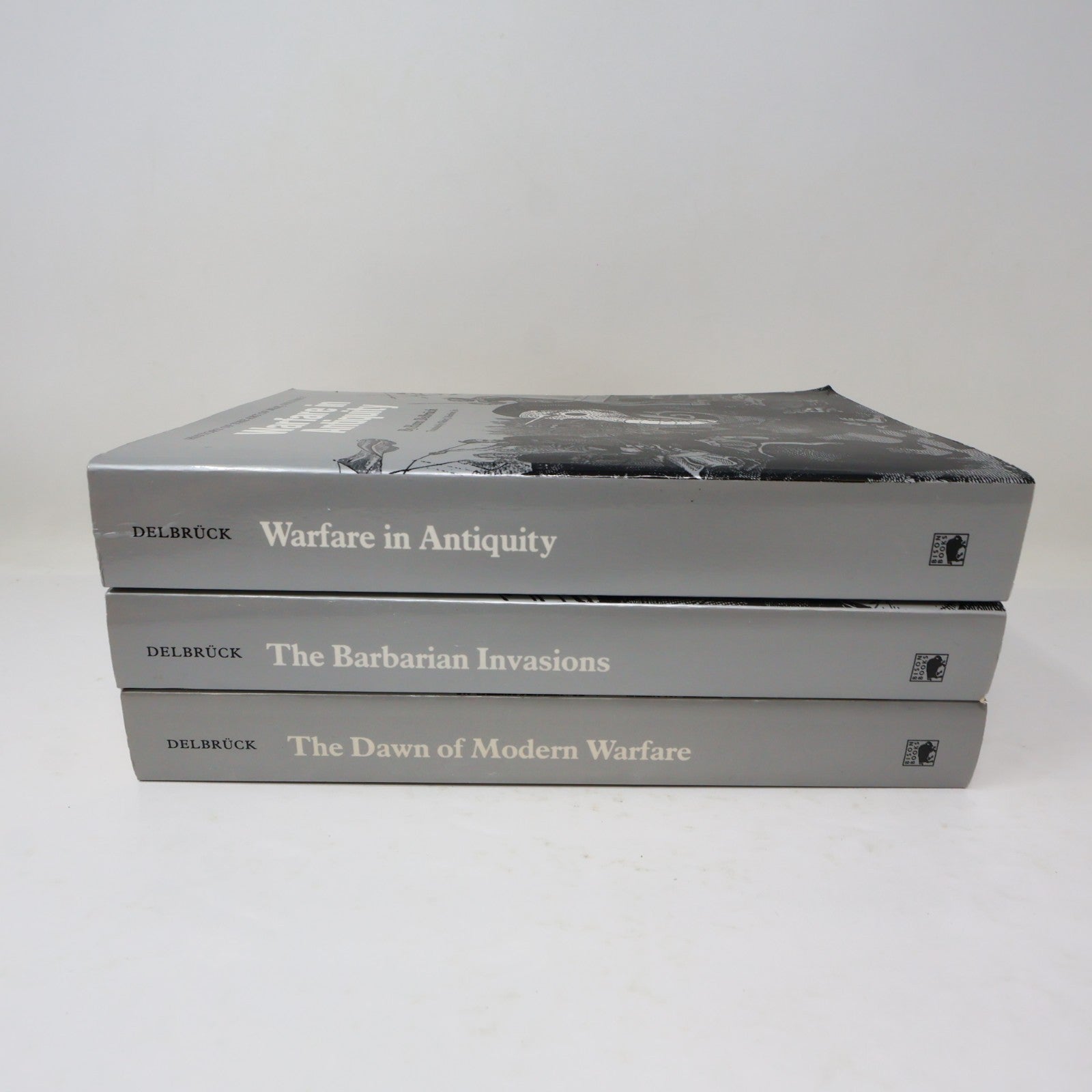 History of the Art of War #1-2 4 Books Lot Hans Delbruck Warfare in Antiquity PB