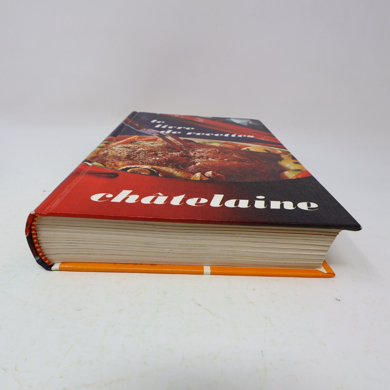1975 Le Livre de Recettes Châtelaine Hélène Julien Cuisine Maclean-Hunter 70s HC