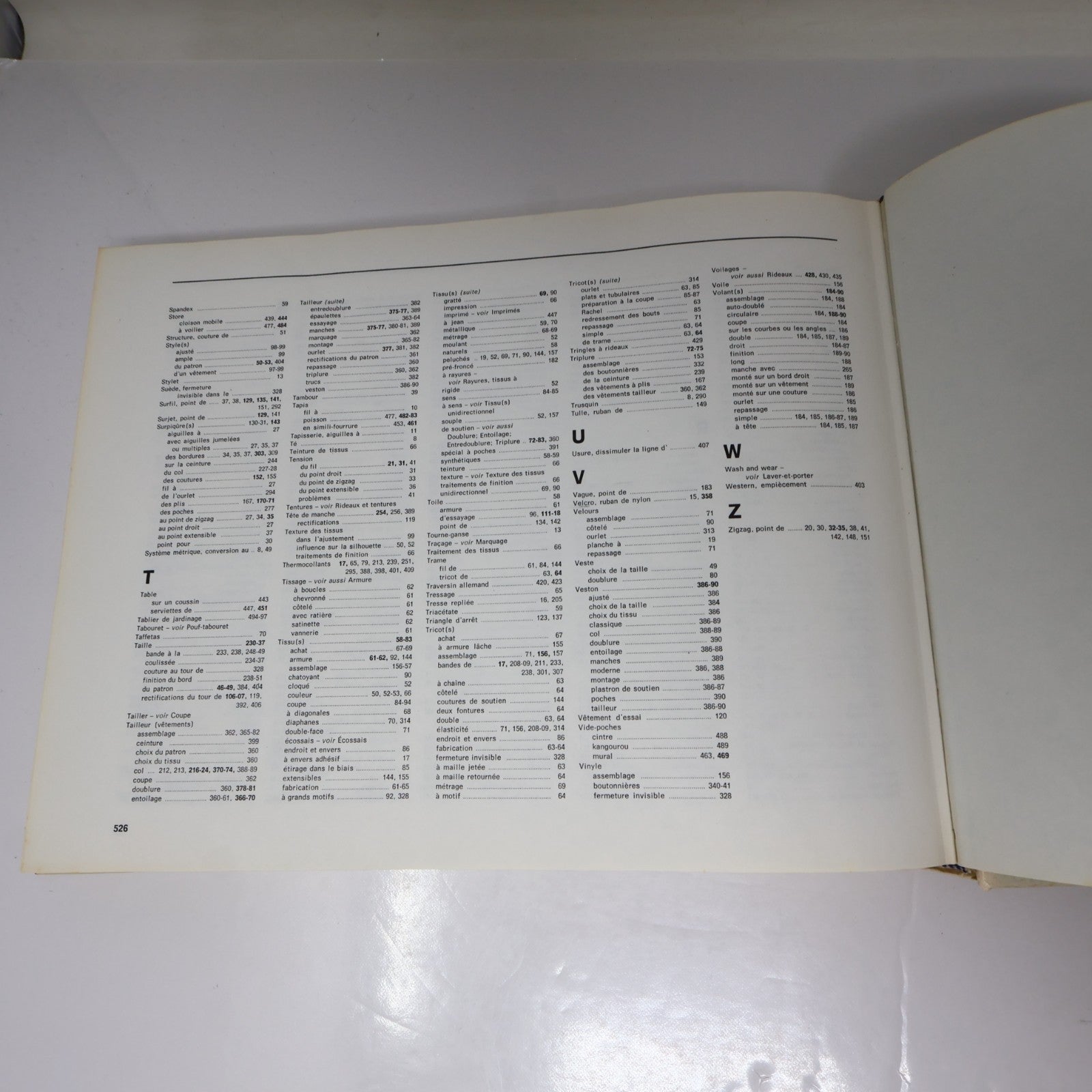 Guide de la Couture Pratique et Créative 1979 HC Reader's Digest Français Livre