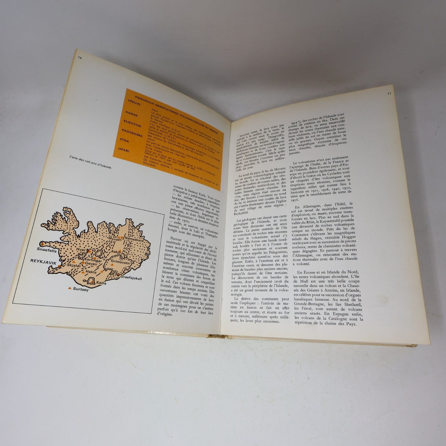 1971 Volcans et Tremblements de Terre Deux Coqs d'Or Géographie Géologie Livre