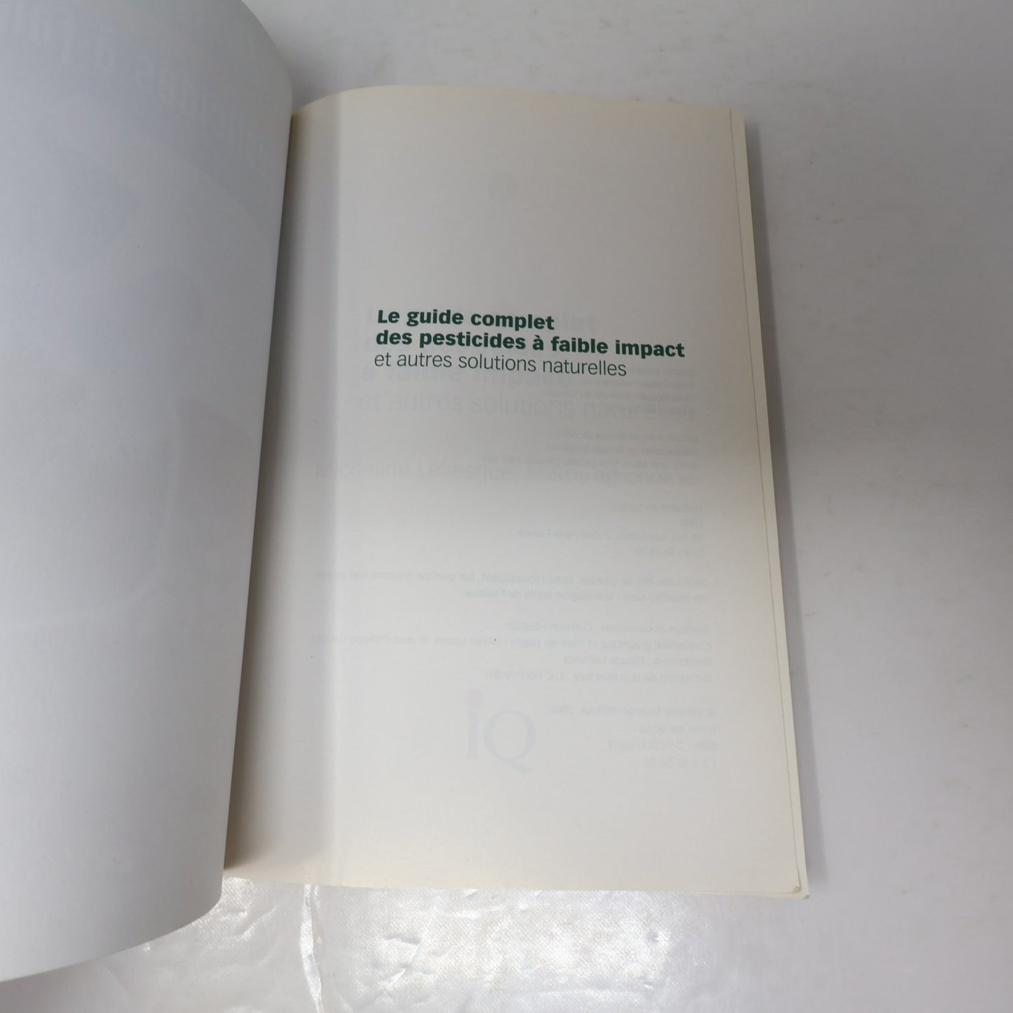 Guide Complet des Pesticides à Faible Impact et Autres Solutions Naturelles IQ