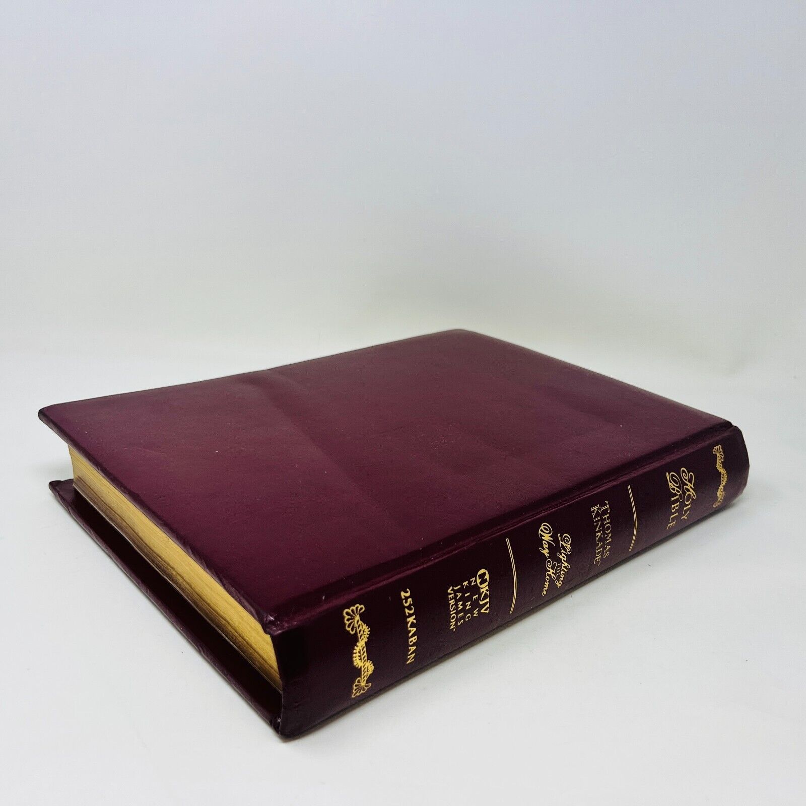 2002 Holy Bible Thomas Kinkade Painter of Light NKJV Thomas Nelson Padded HC