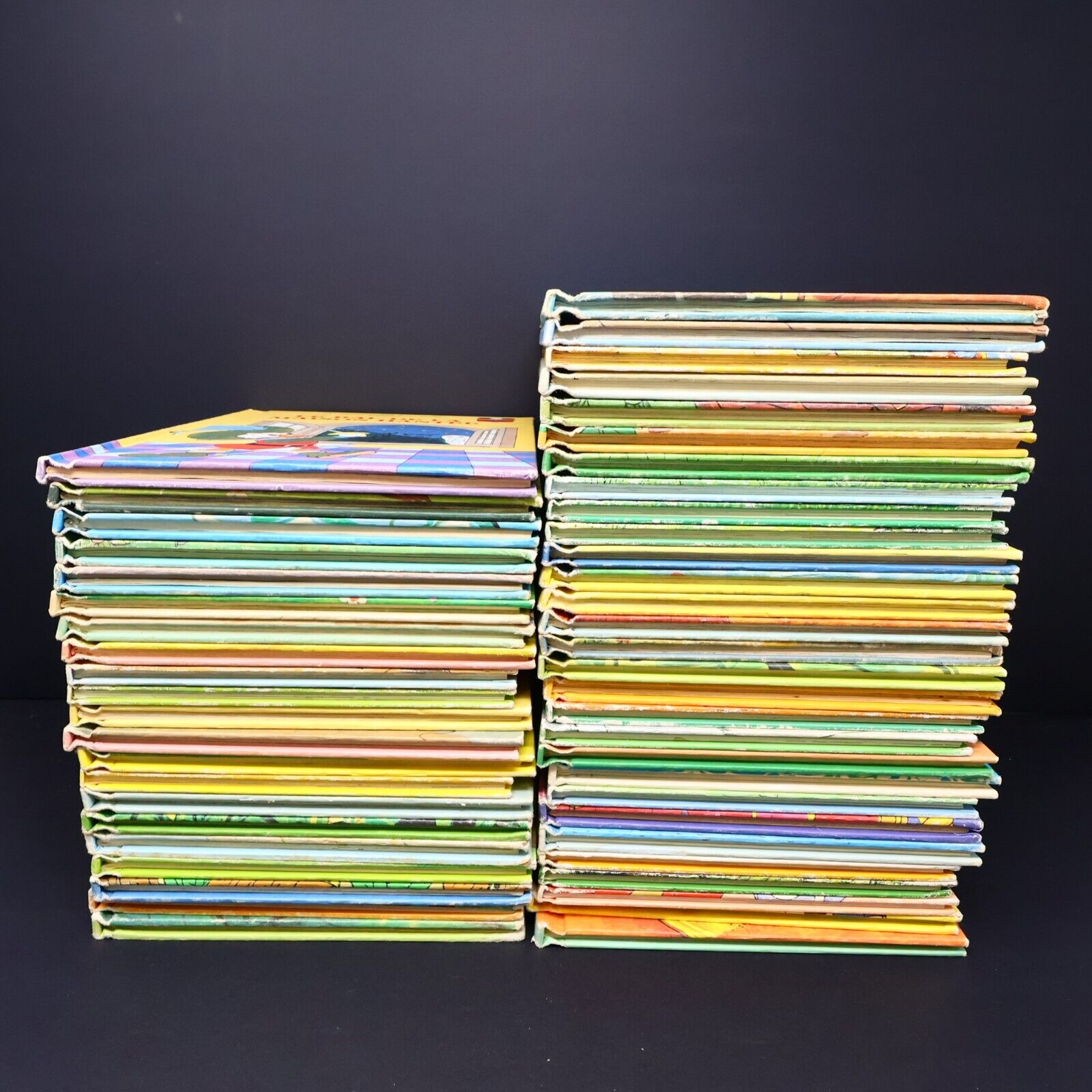 50x Livres Merveilleux de Disney Donald Mickey 70-80s Livre Loisirs Lot Français
