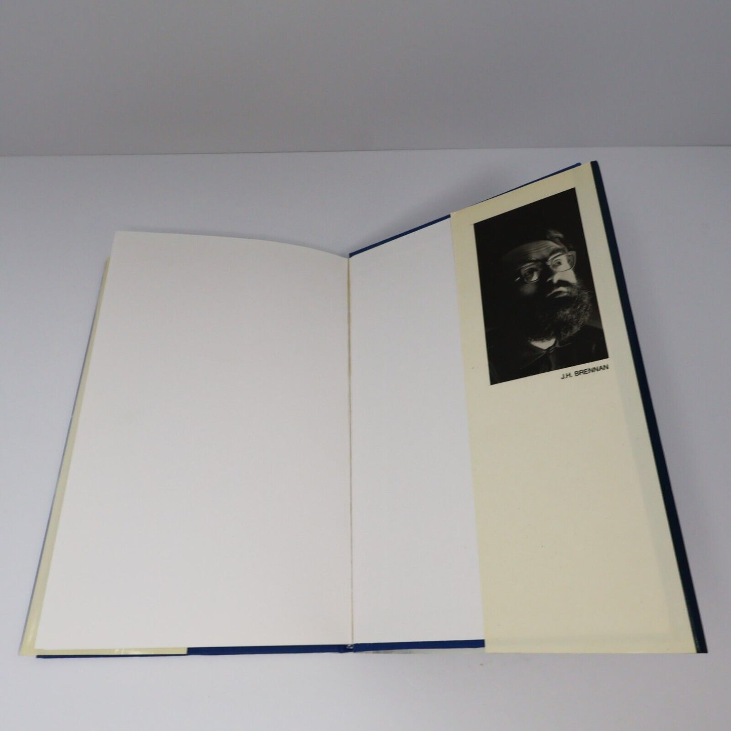 1992 La Projection Astrale de J. H. Brennan Hardcover HC Ésotérisme Français 90s