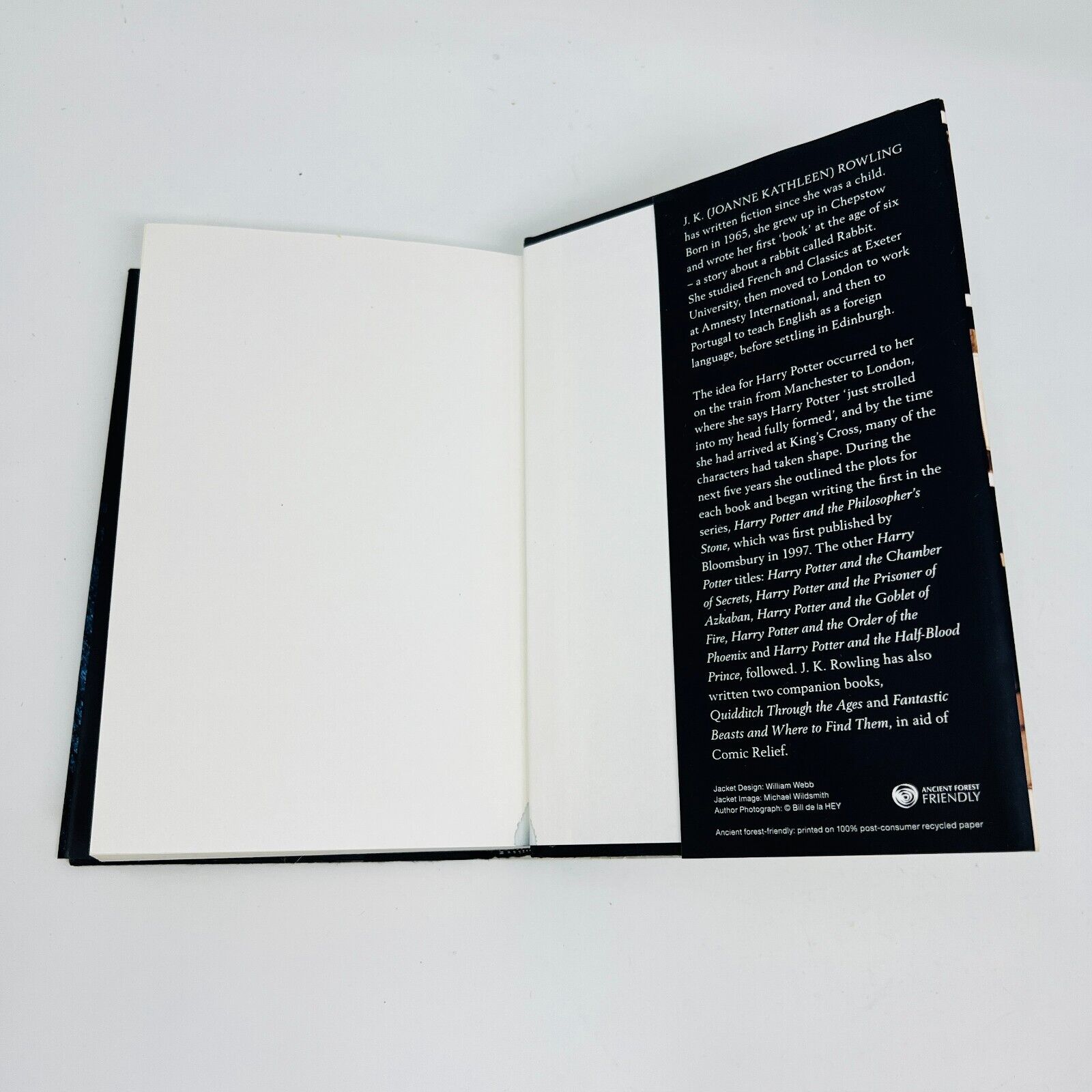 Harry Potter and the Deathly Hallows JK. Rowling Raincoast Black Cover 1st Print
