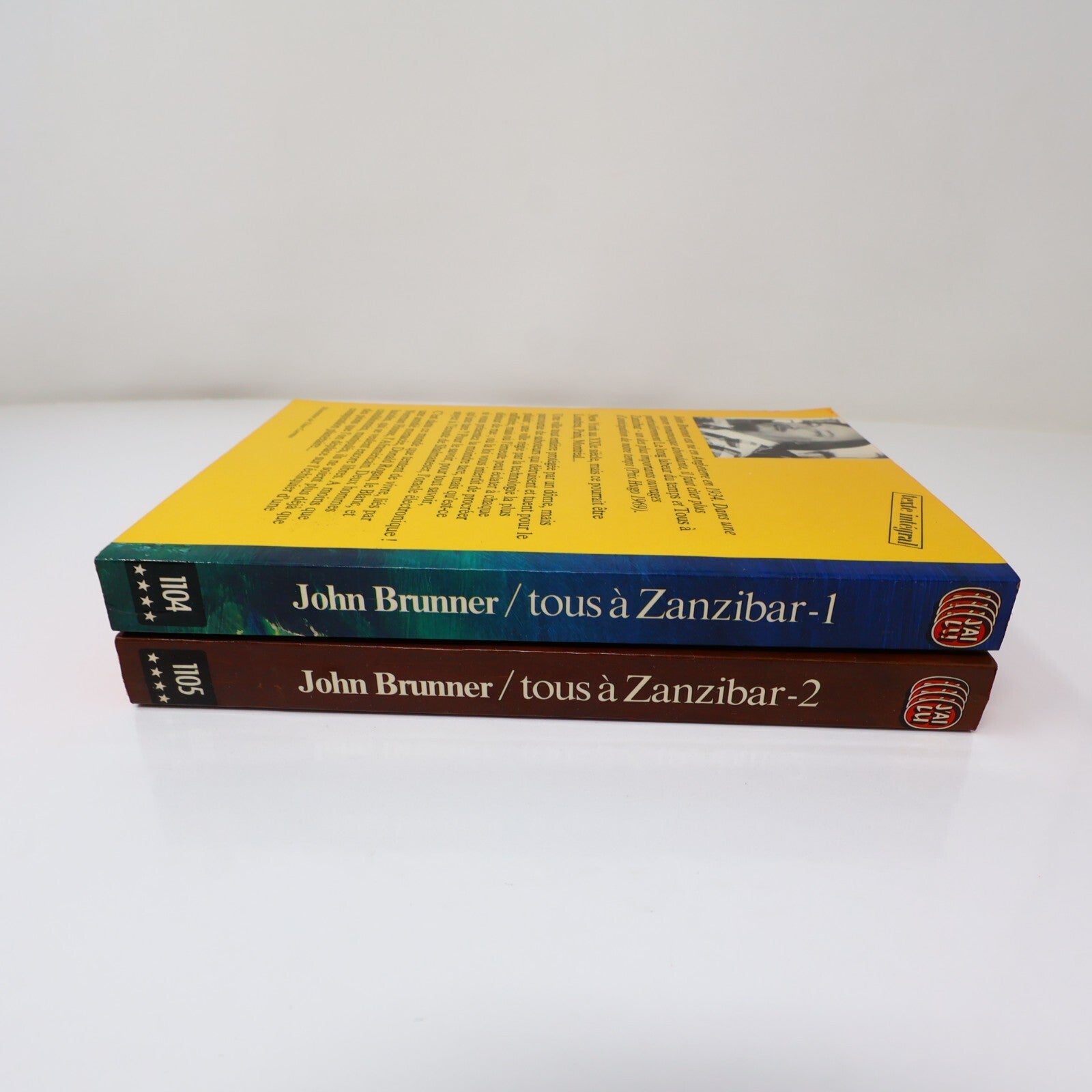 Tous à Zanzibar Lot 2 Livres John Brunner Science-Fiction 1980 Français French