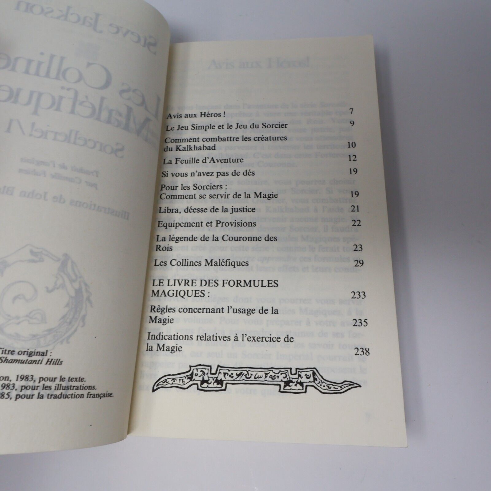 1985 les Collines Maléfiques Sorcellerie! #1 de Steve Jackson LDVELH Paperback