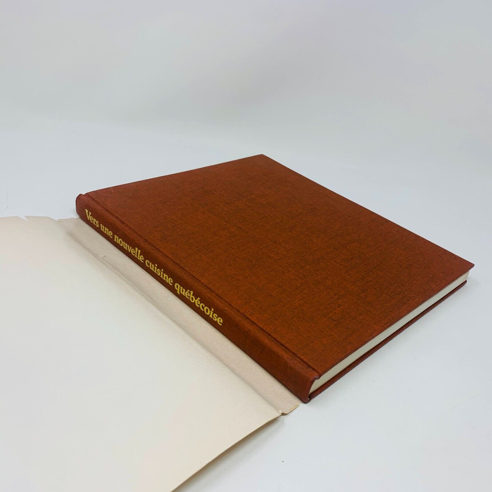 1979 Vers une Nouvelle Cuisine Québécoise Livre Recettes Français Cookbook ITHQ
