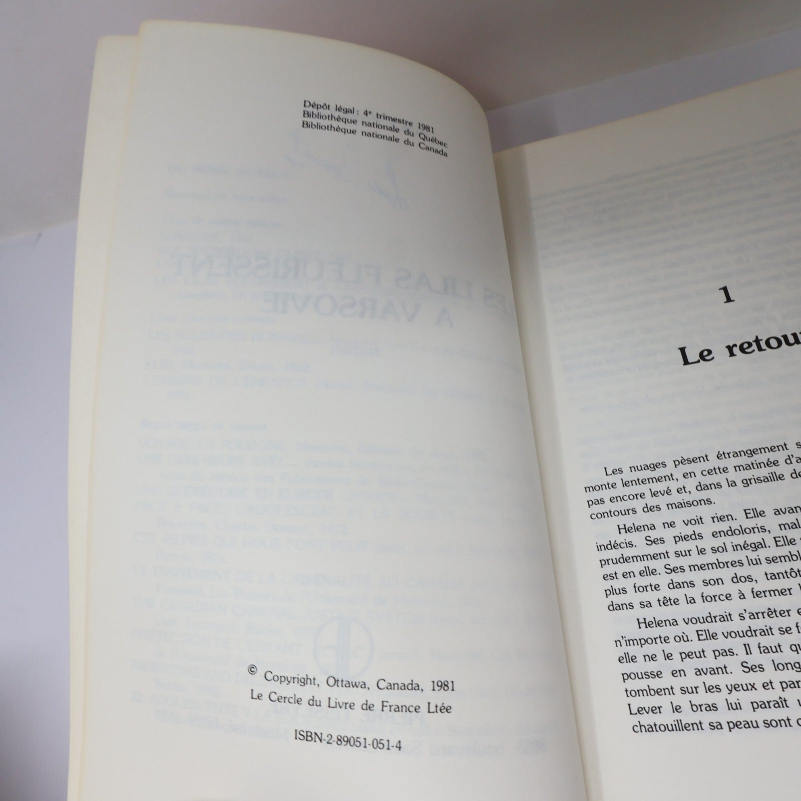 Alice Parizeau Lot 5 Livres Les Lilas Fleurissent à Varsovie/Une Femme Roman PB