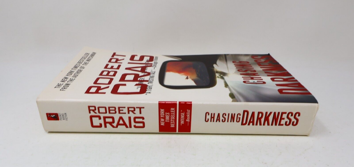 2009 Chasing Darkness Robert Crais Mystery Thriller Crime 1st Print Pocket Books